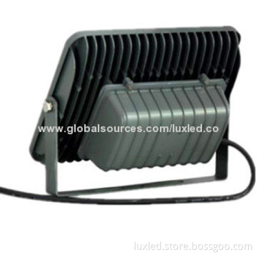 LED Floodlight/Lamp, 30W, Bridgelux Chip, Factory Price with 3-5-year Warranty